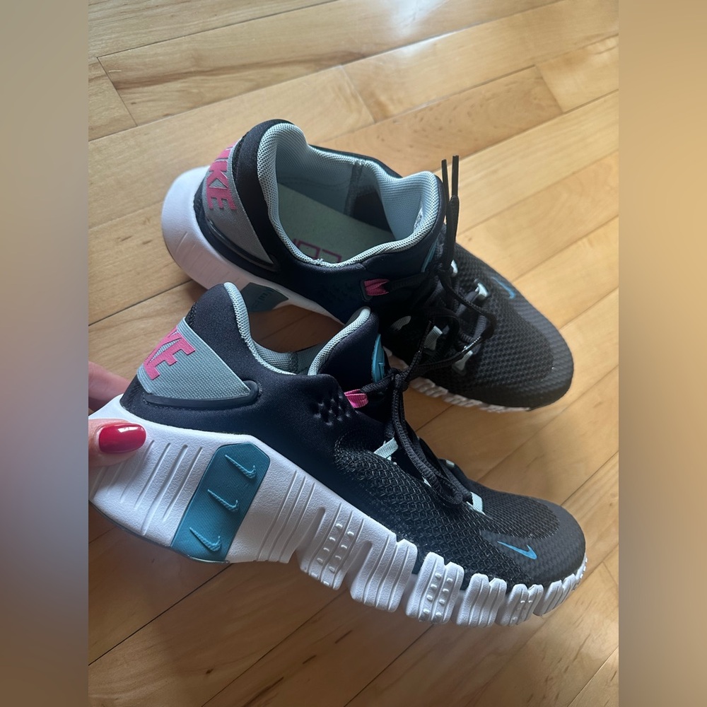 Nike Mecton free